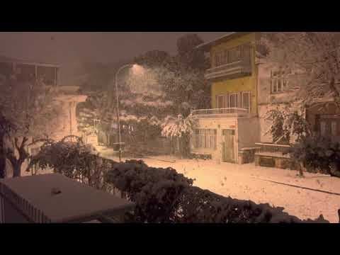 Büyükada çankaya caddesi karlı bir gece ❄️❄️❄️☃️☃️❄️☃️☃️❄️ [1080p HD]