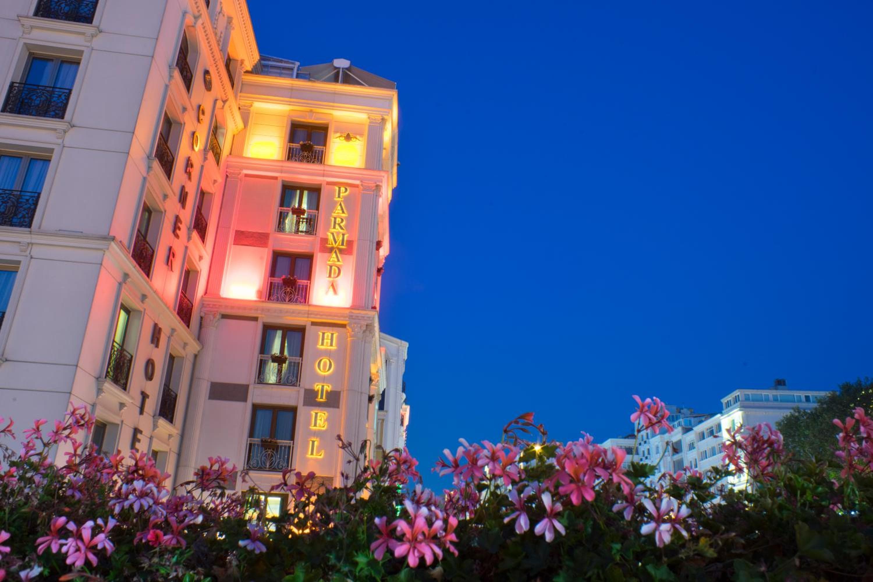 Parmada Hotel