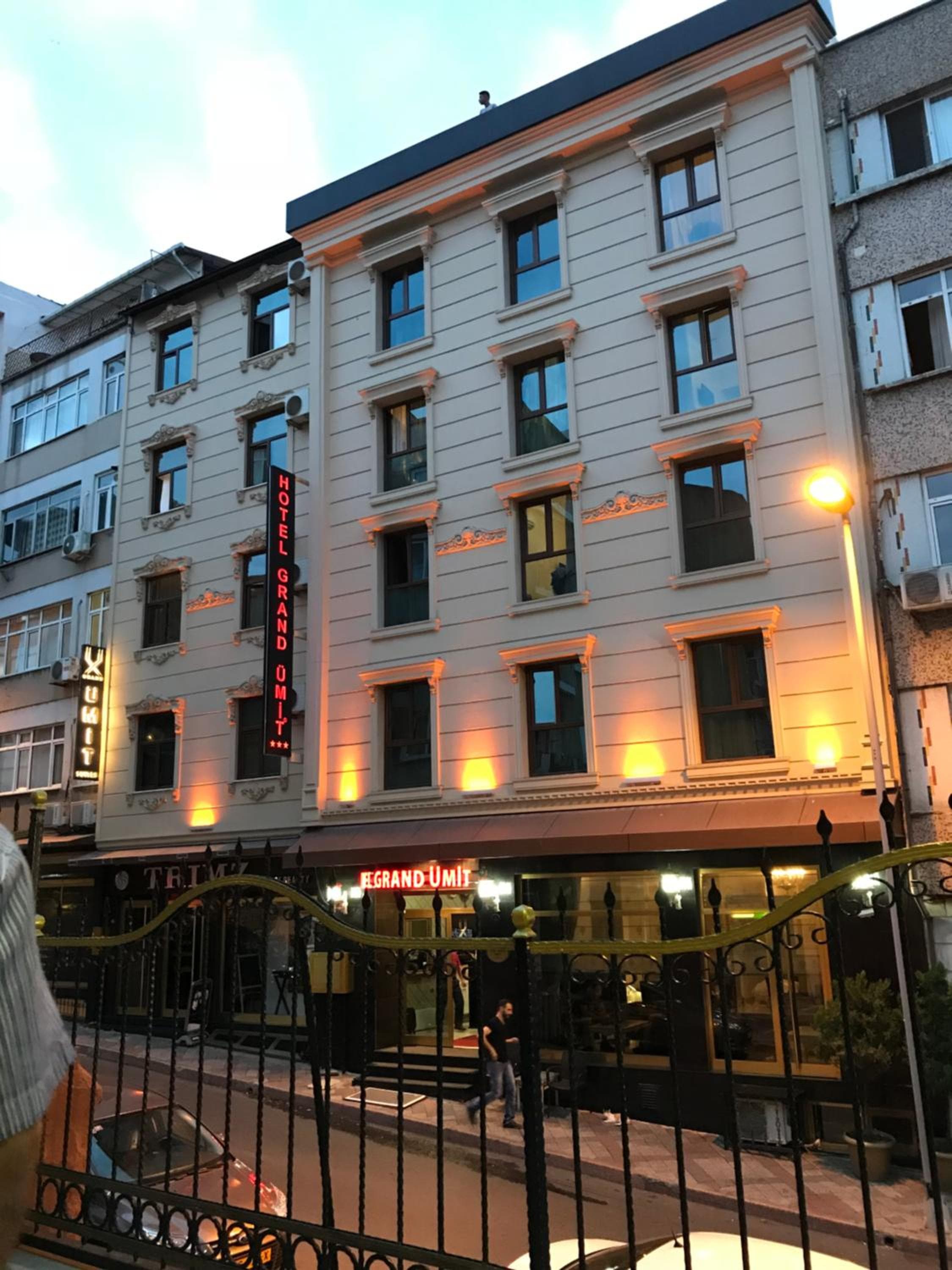 Hotel Grand Umit