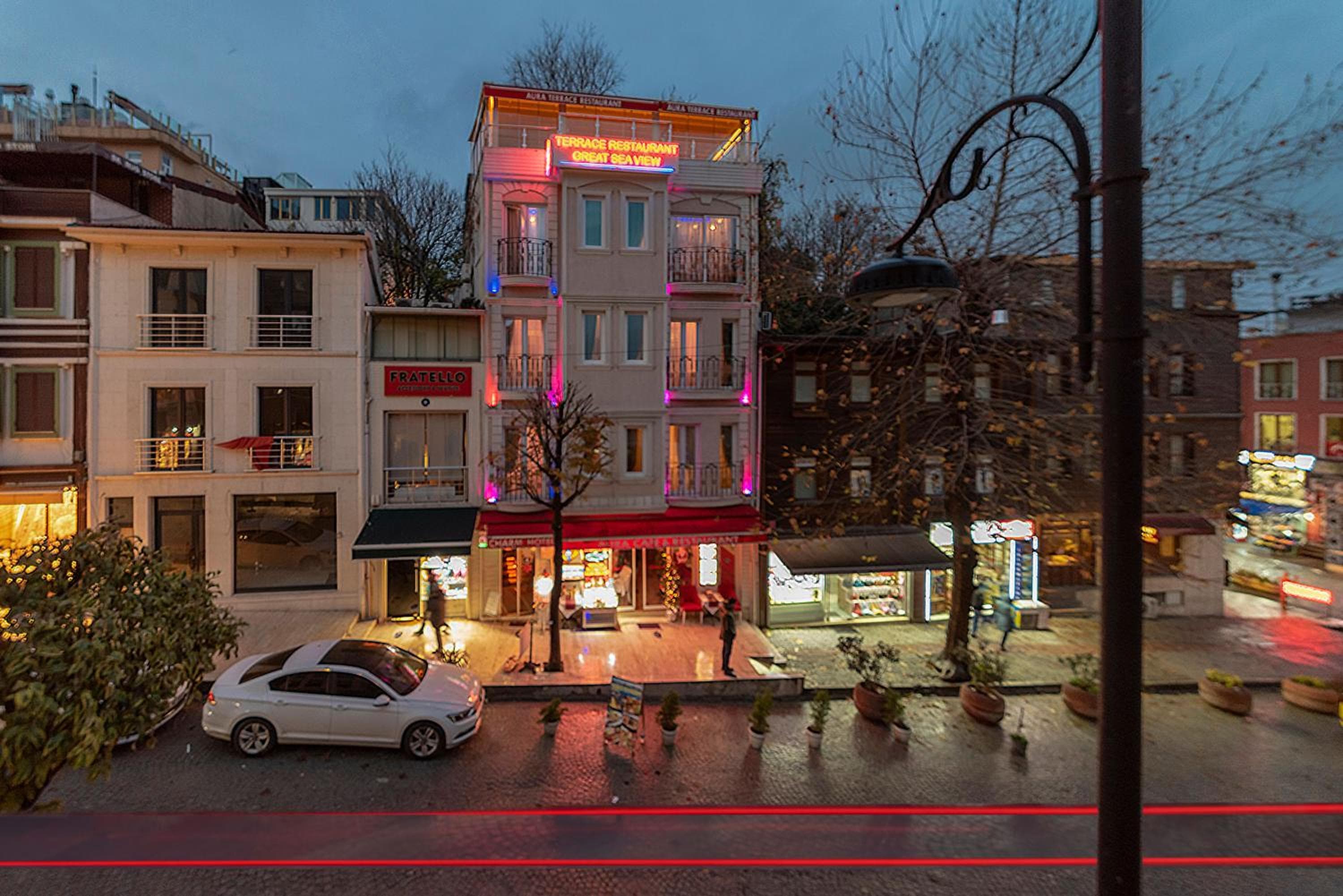 Charm Hotel