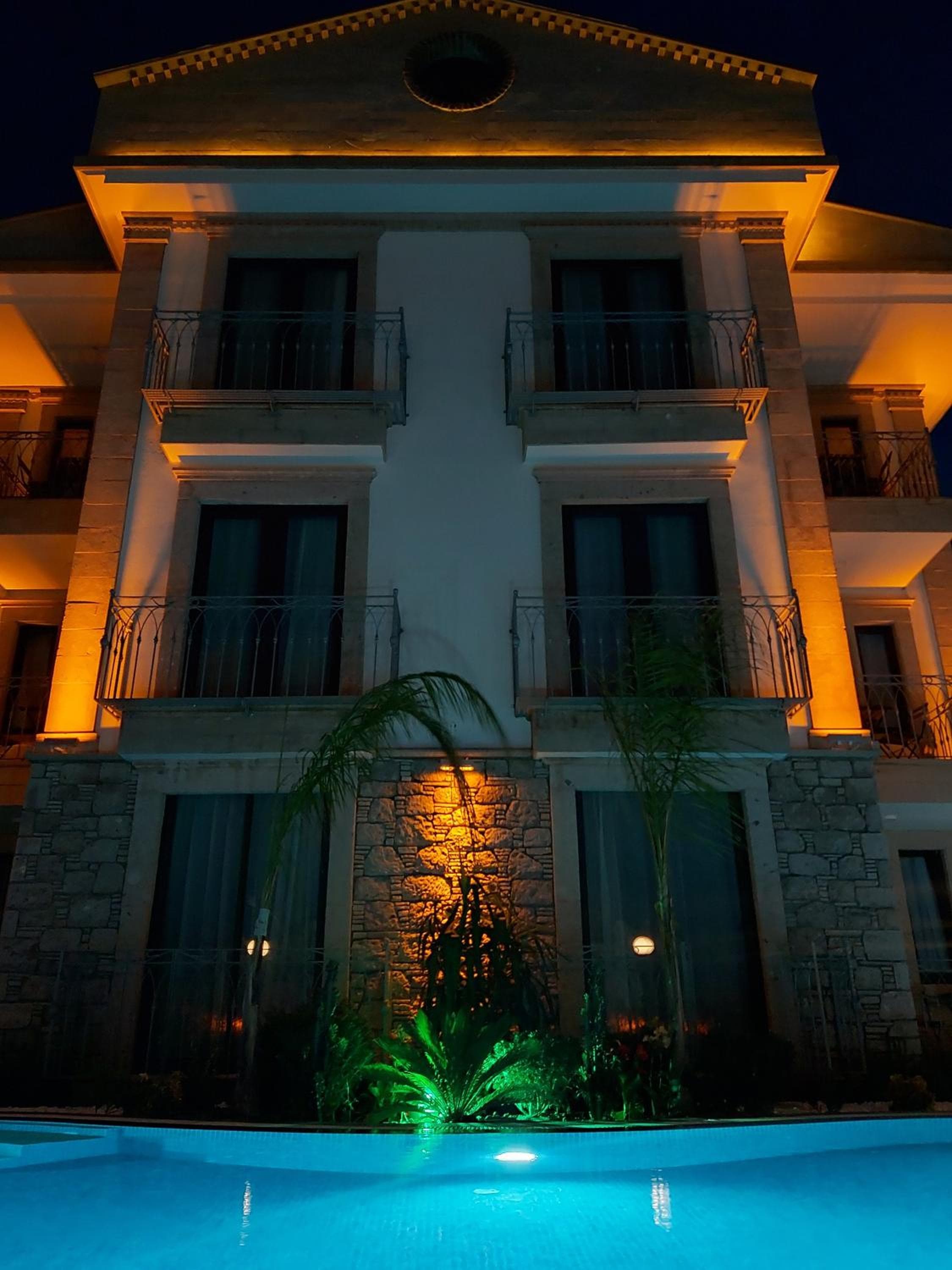 Sukha Cunda Otel
