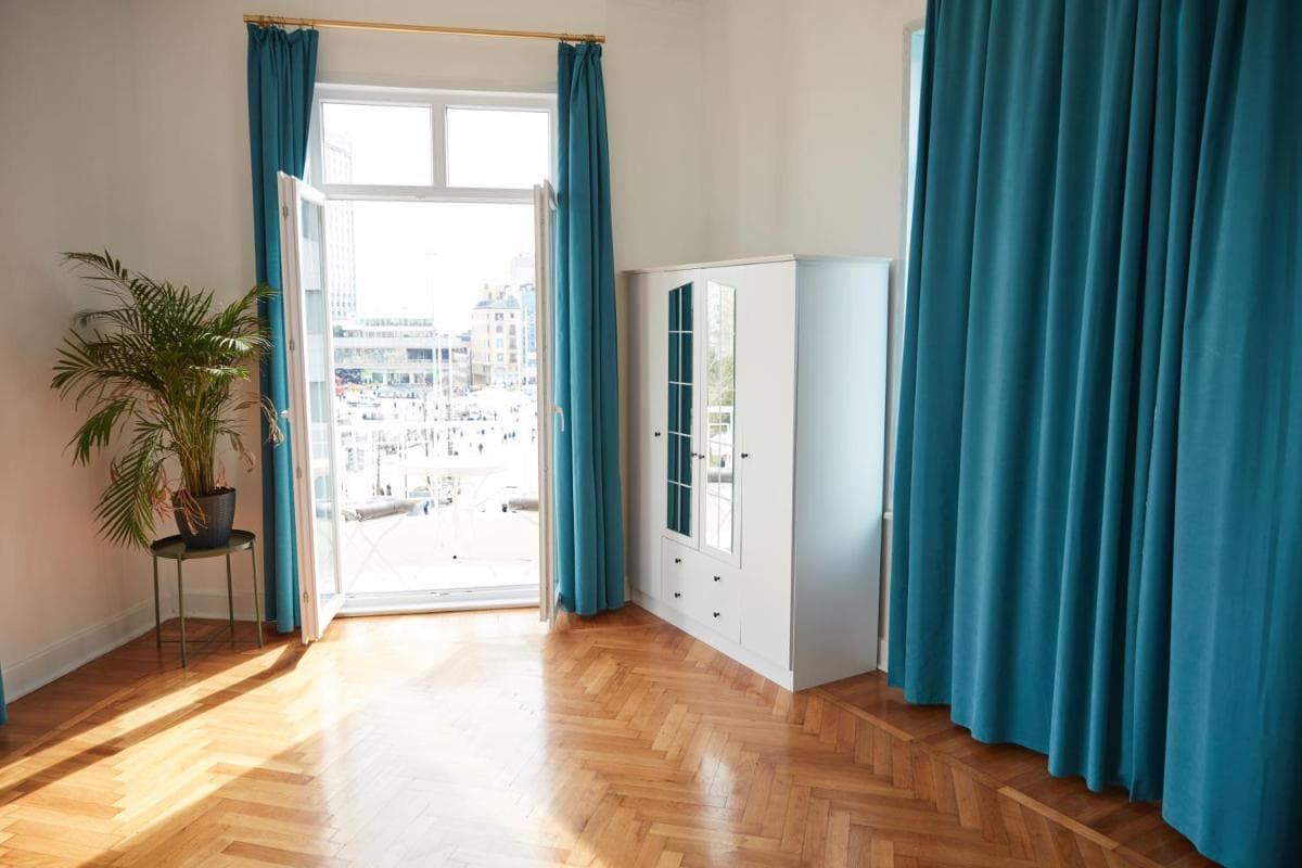 Great View of Taksim Square, Luxury Furnished on Main Street of Taksim, Partial Sea View — photo 5