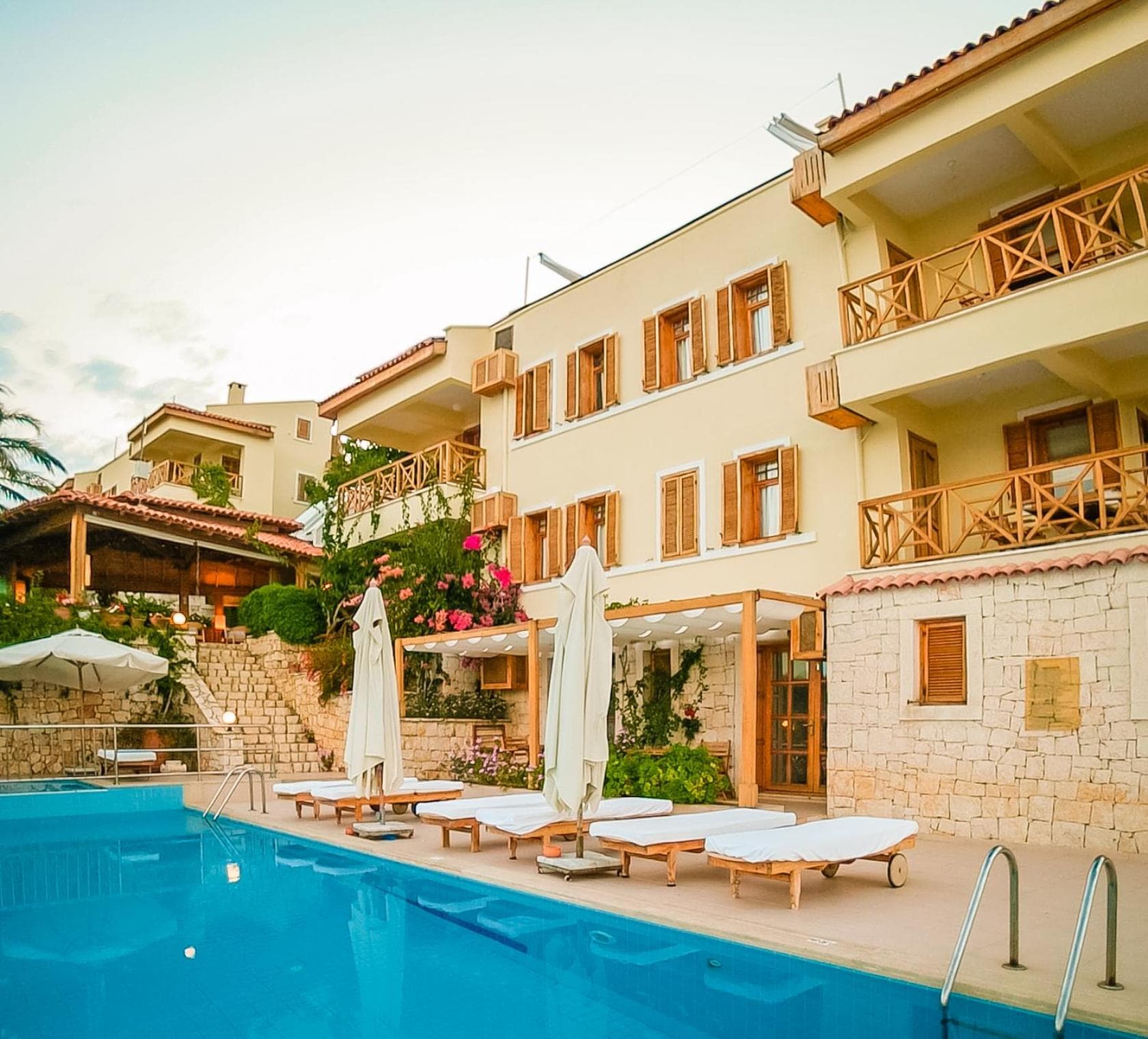 Lycia Hotel