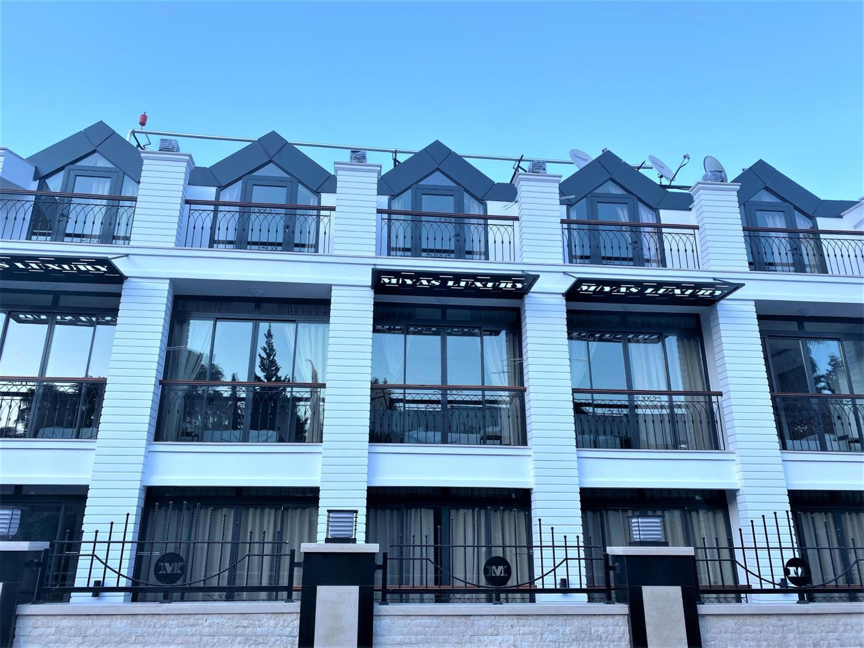 MİYAS LUXURY HOTEL