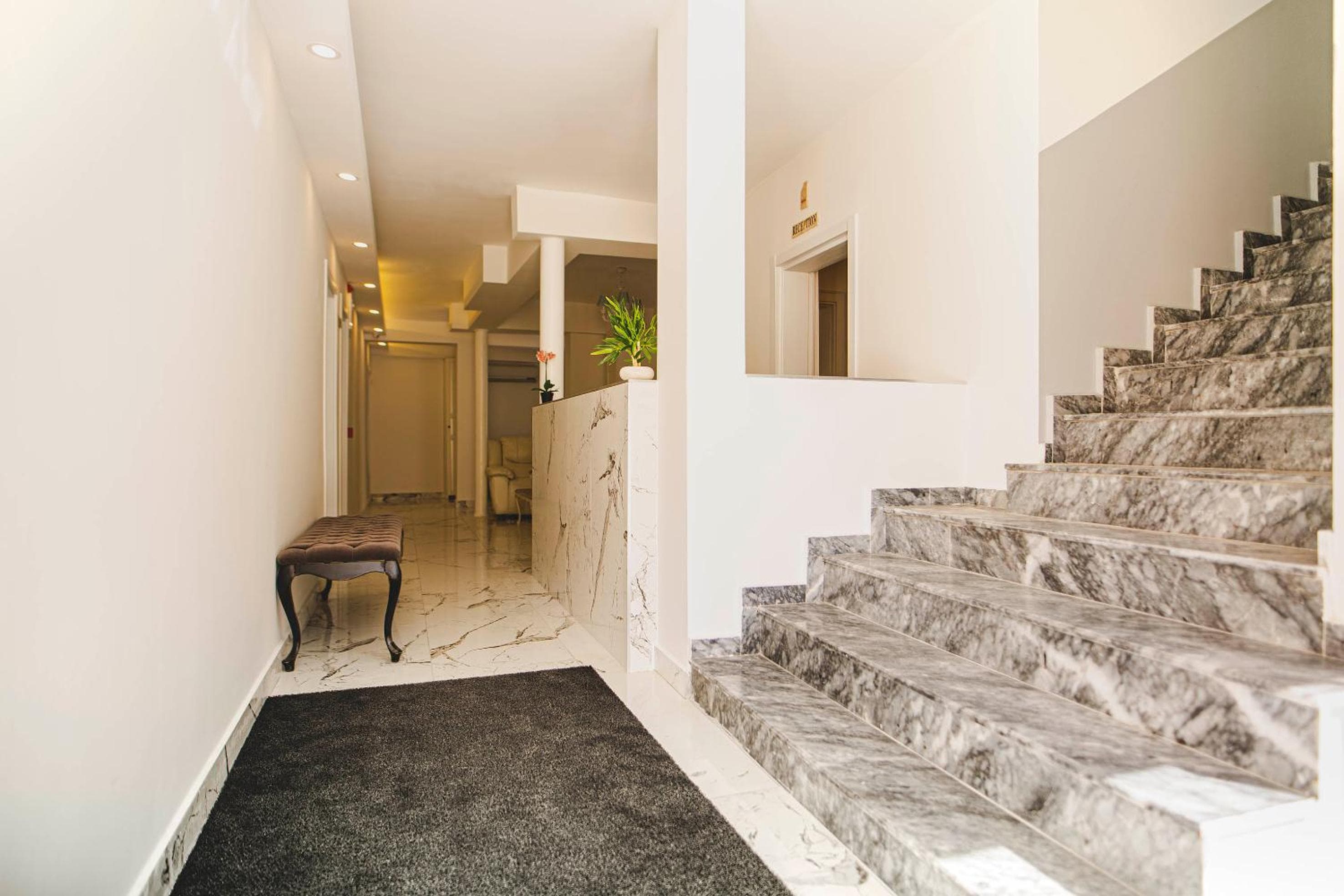 Belsun Hotel