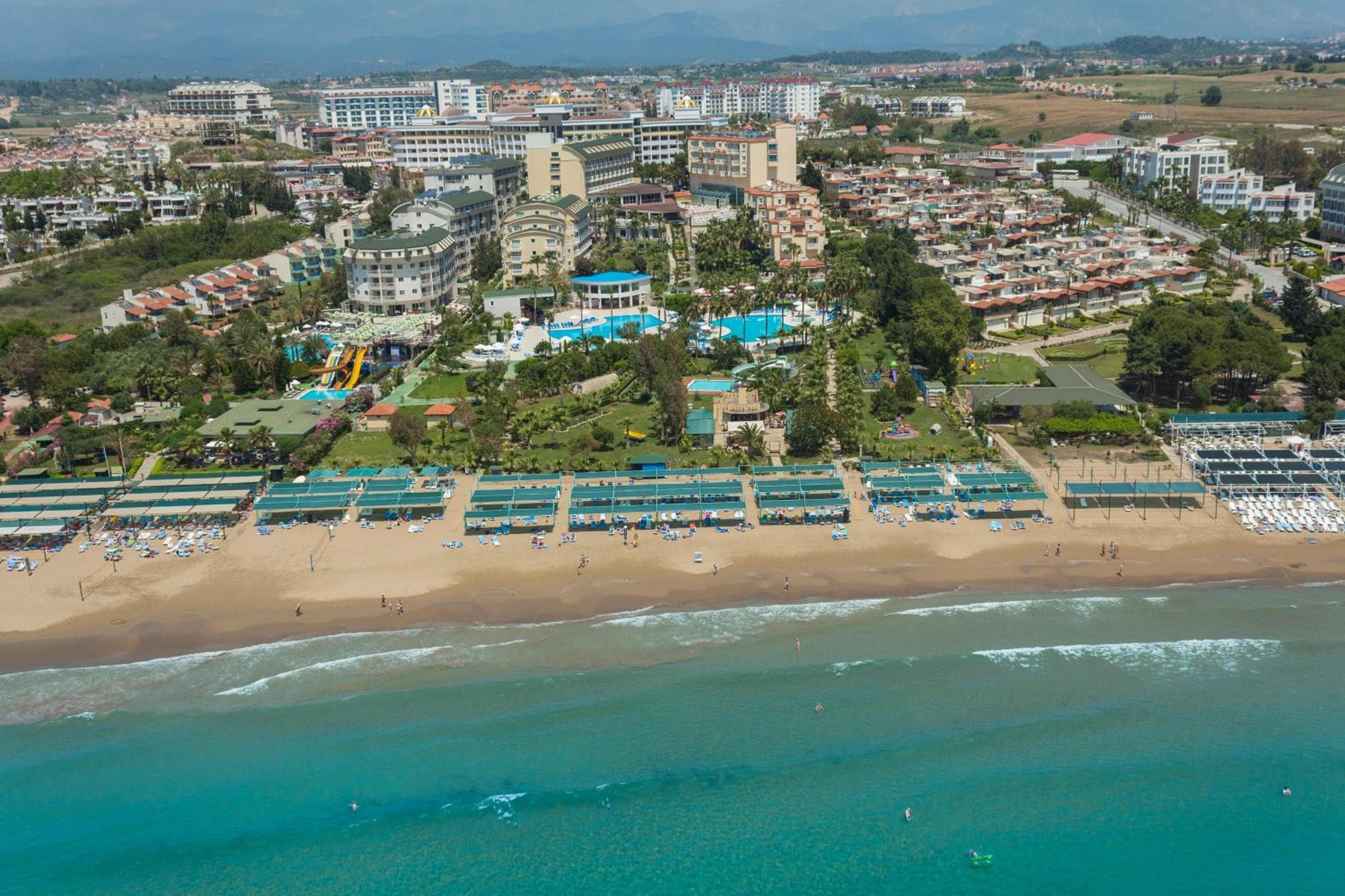 Iz Flower Side Beach Hotel