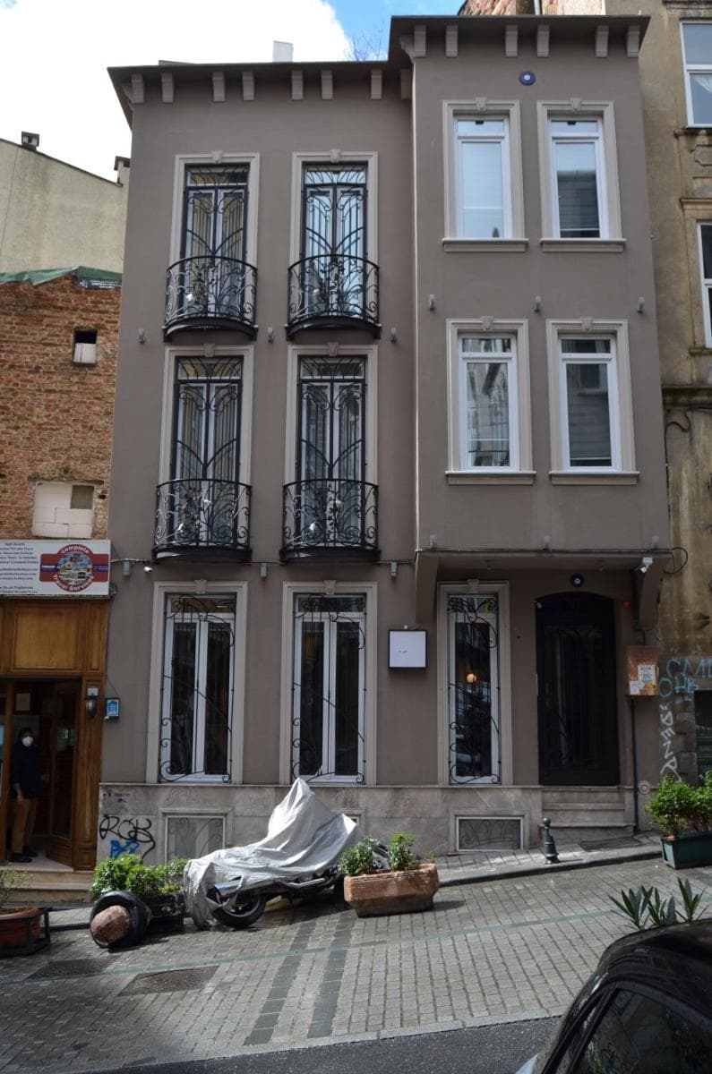 Benan Apartment