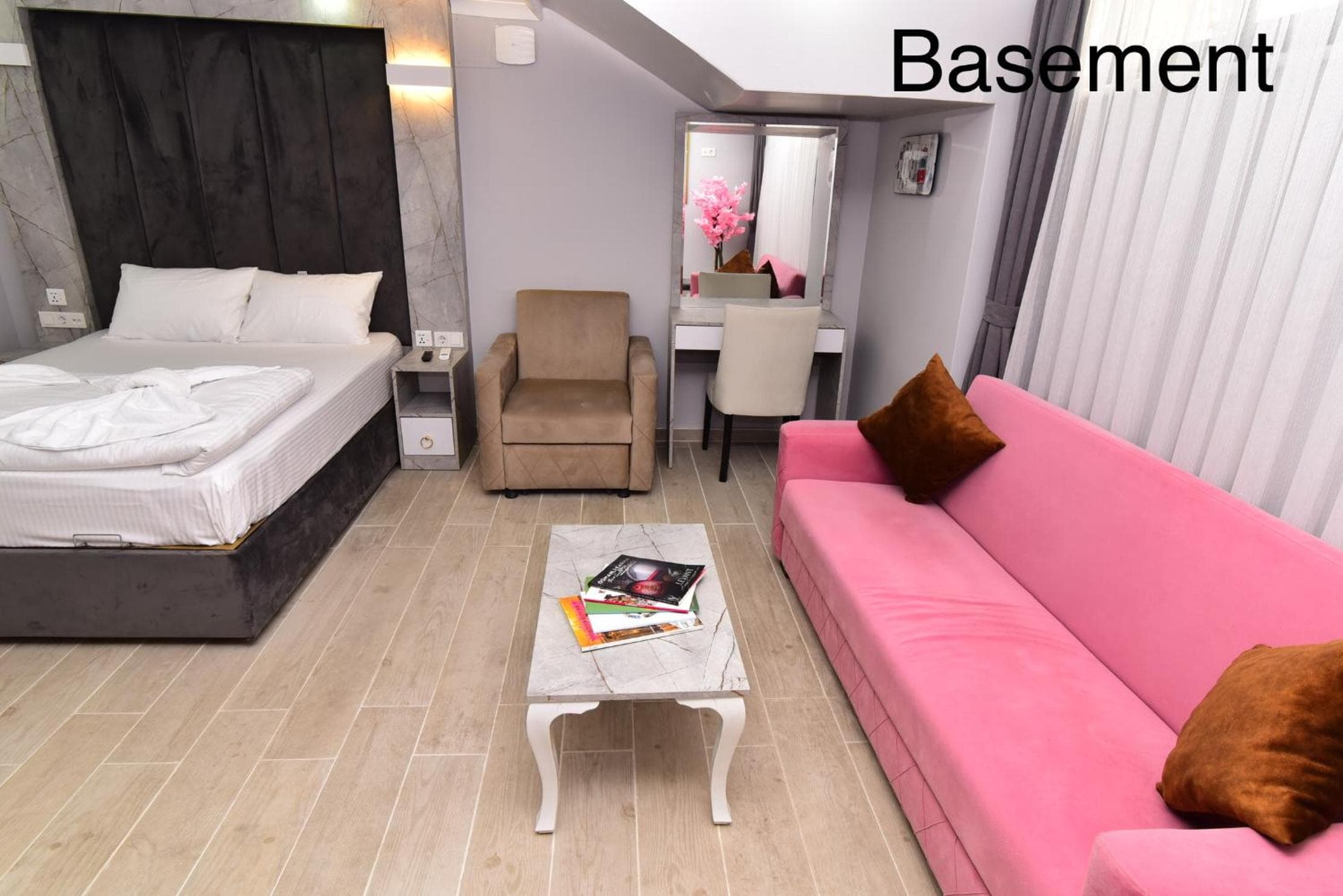 Little sofia hotel — photo 2