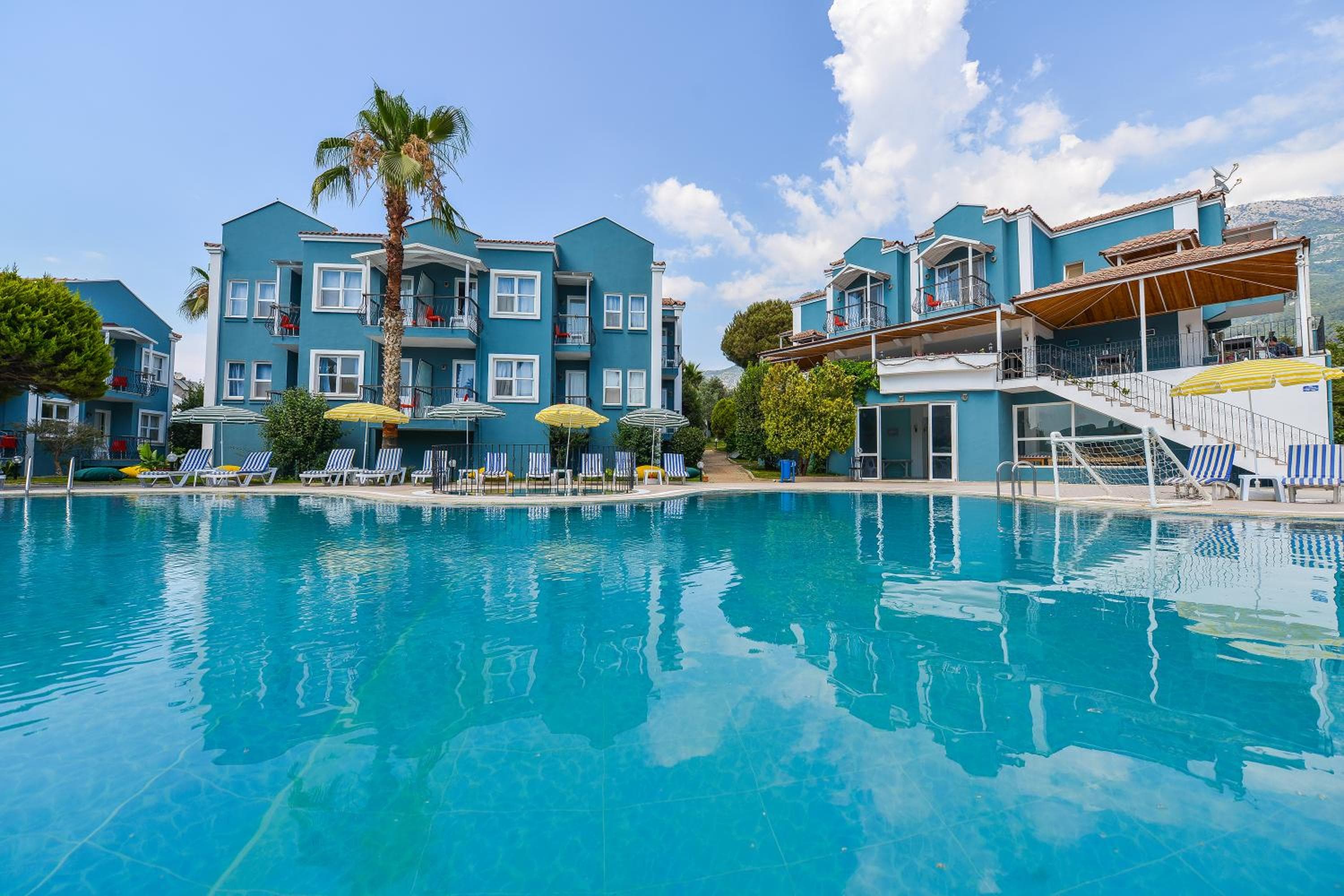 Blue Pearl Hotel