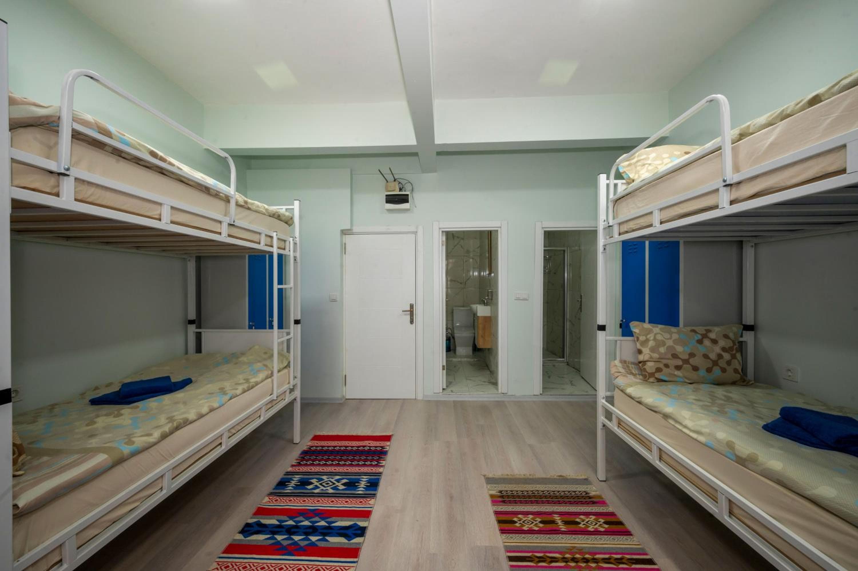 XALİLA HOSTEL & CAFE, MEN's ROOM, BEST IN ISTANBUL , — photo 2