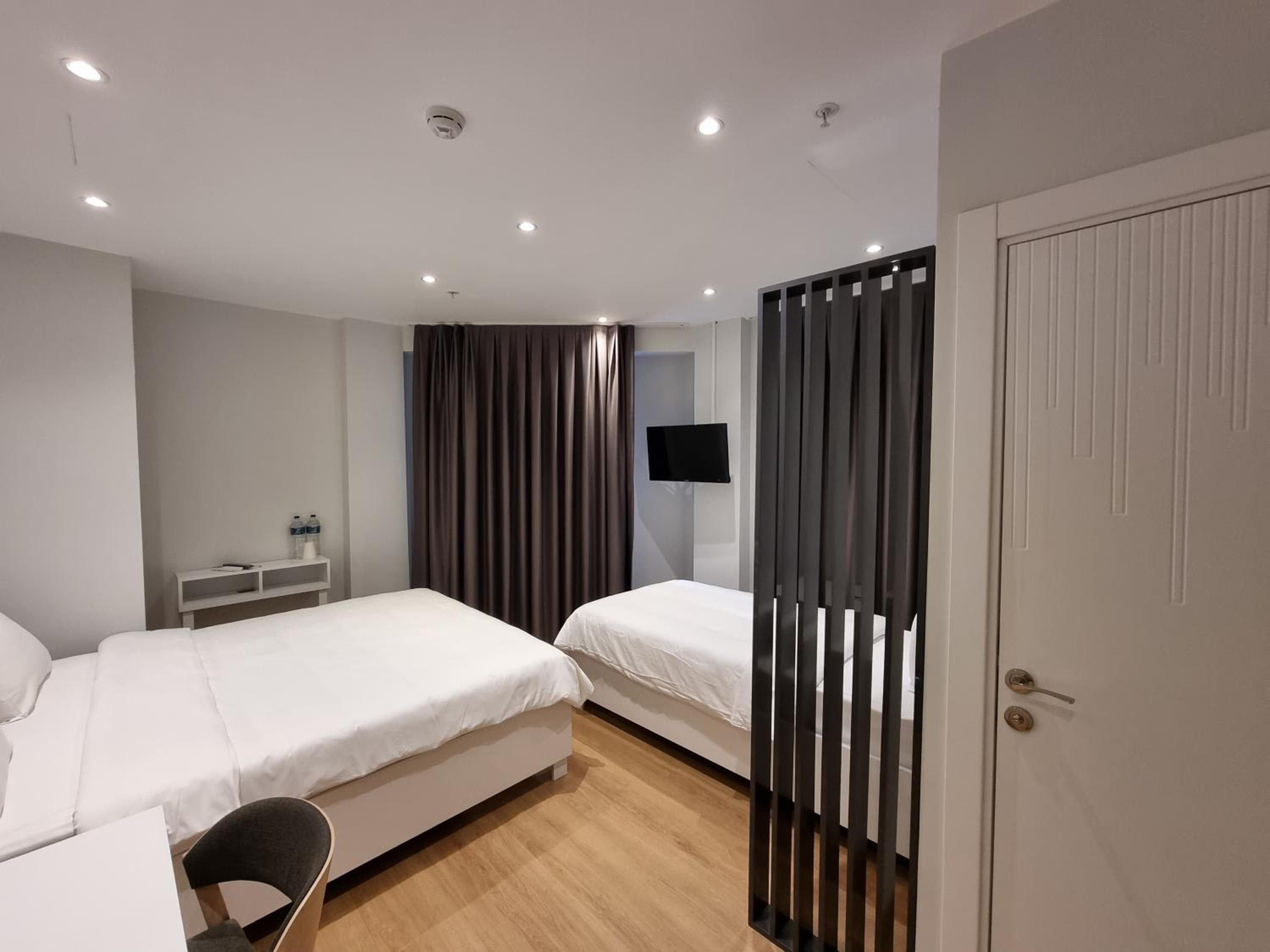 10m2 Hotel — photo 3