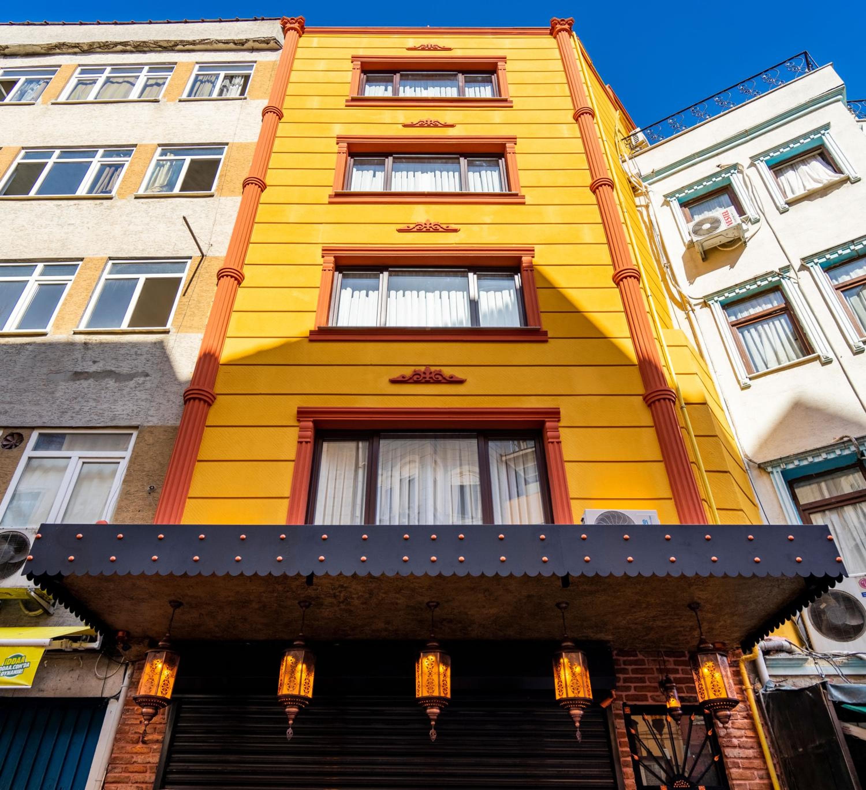 The First Ottoman Dream
