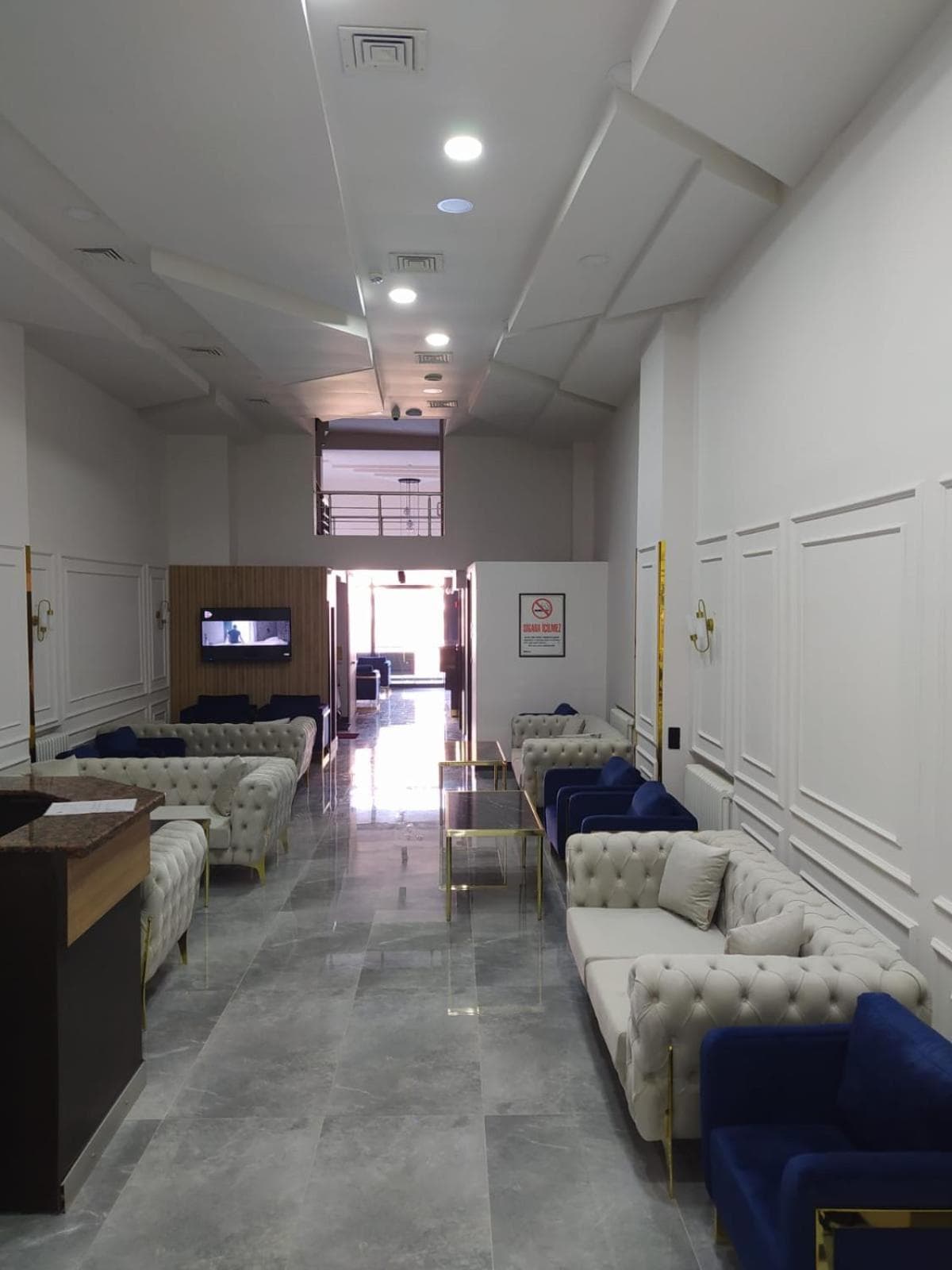 Polek Hotel