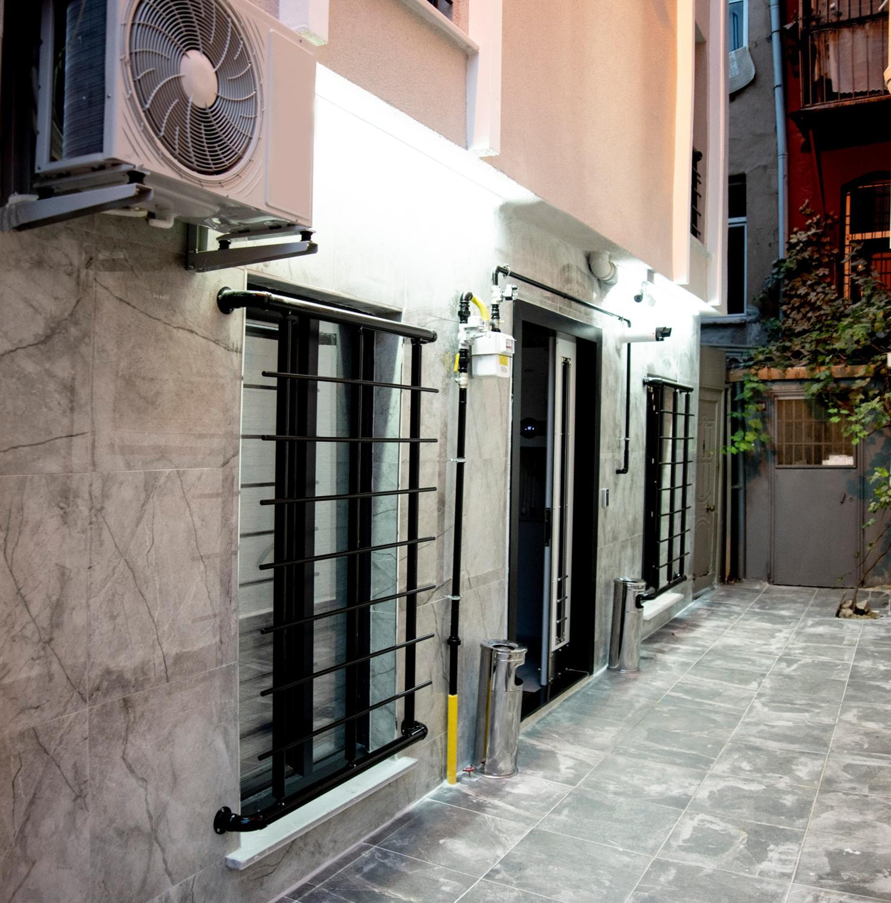 CK Boutique Hotel