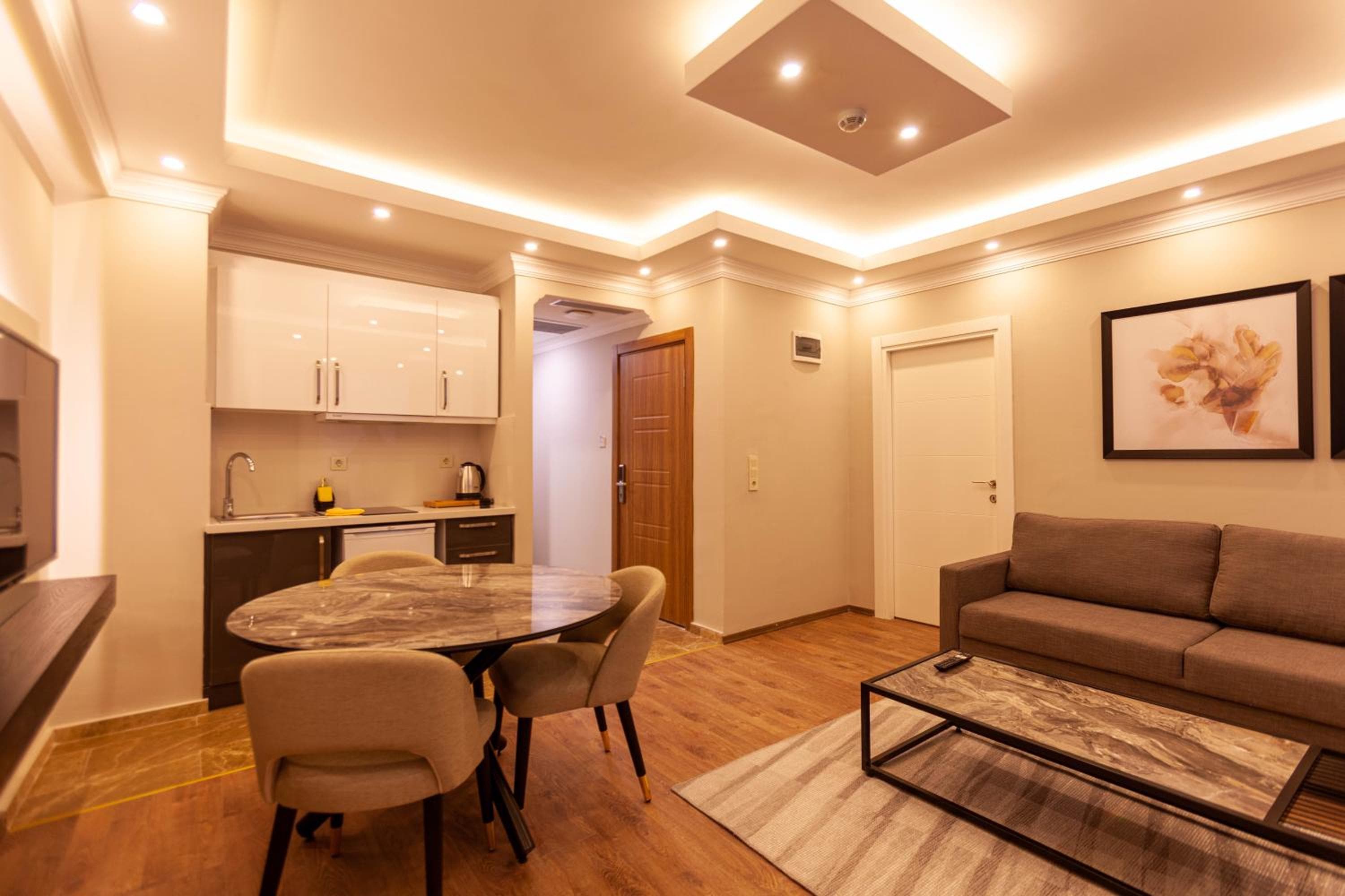 Lilium Luxure Suites Taksim — photo 3