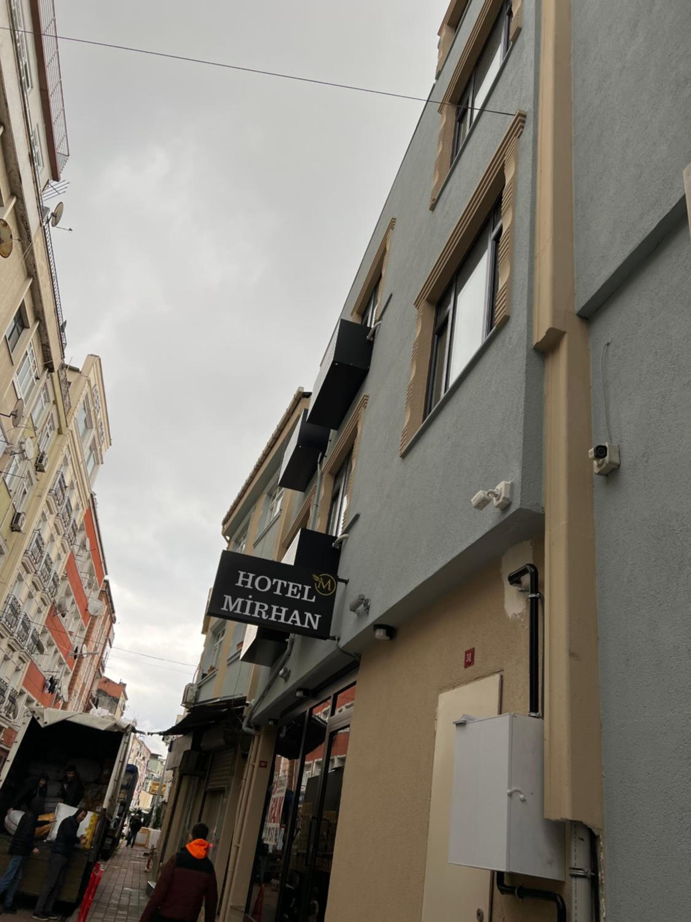 Mihiran HOTEL