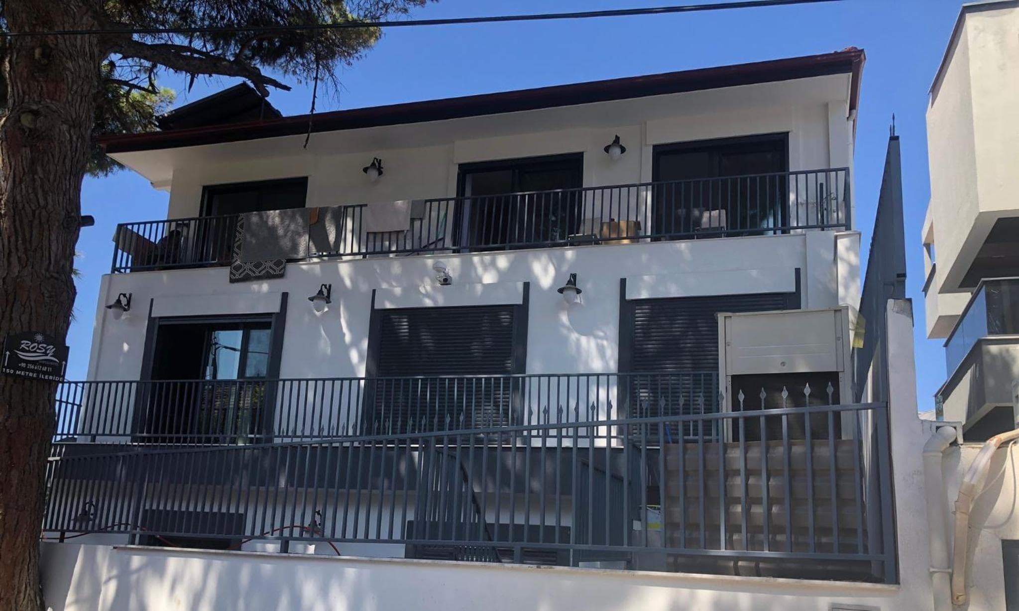 Lulubay Rooms & Suites