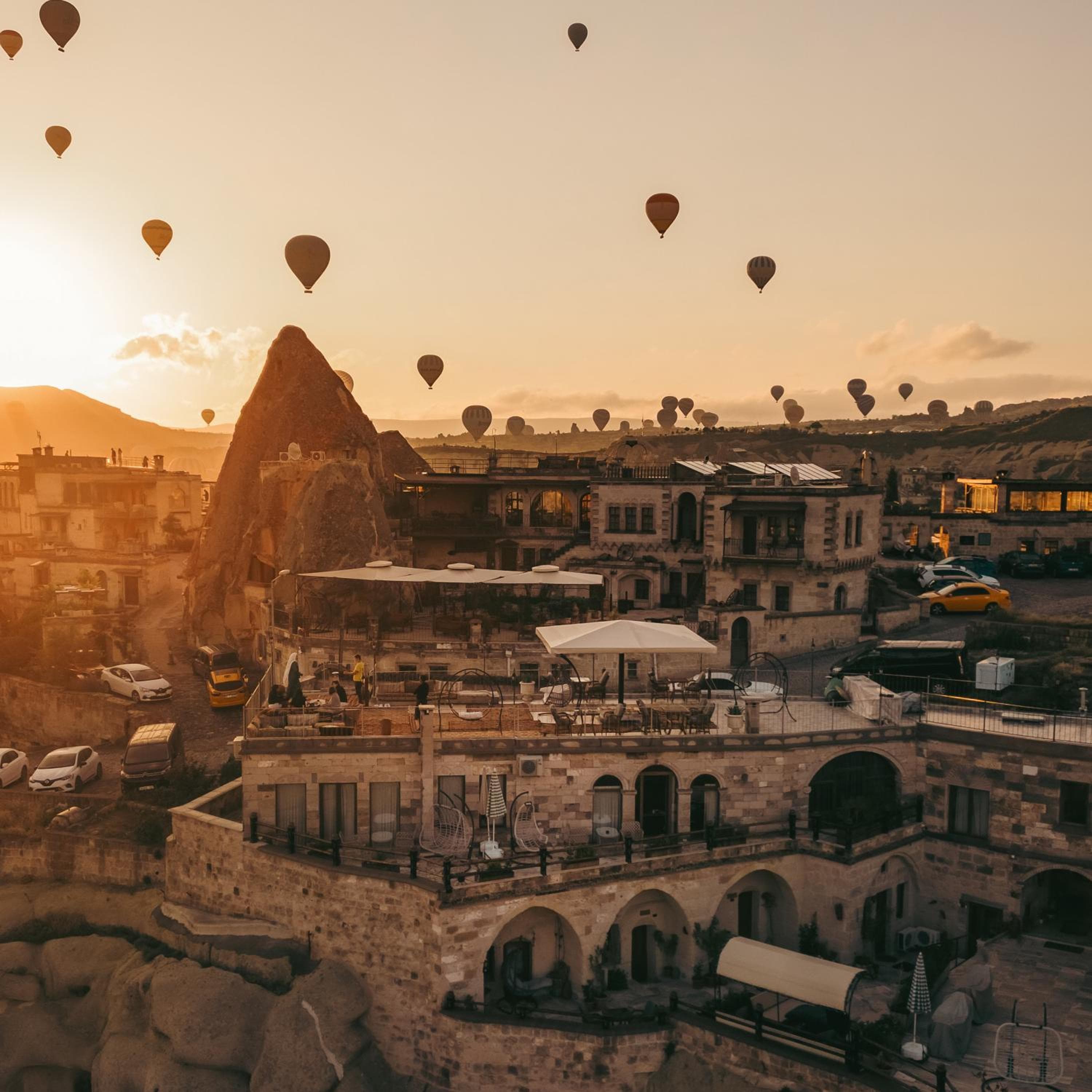Şah Saray Cave Suites Halal Hotel