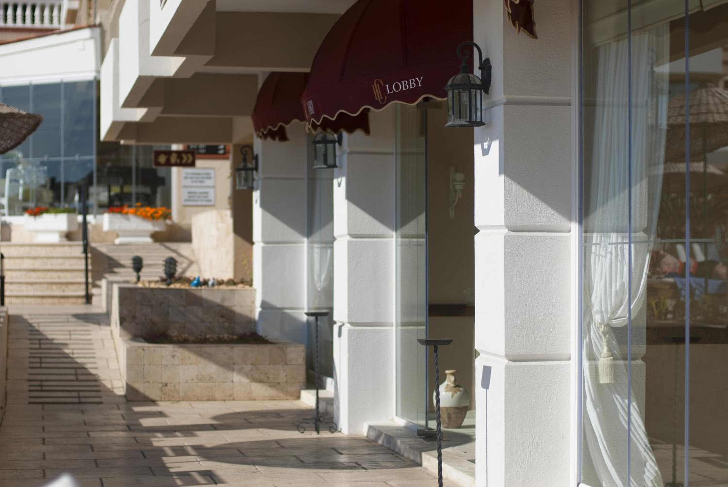 Hotel Carina