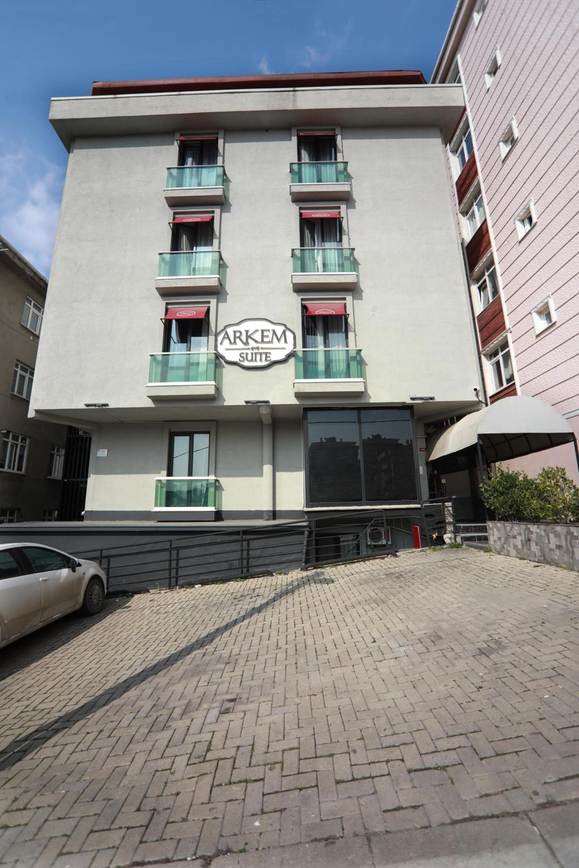 Arkem City Hotel