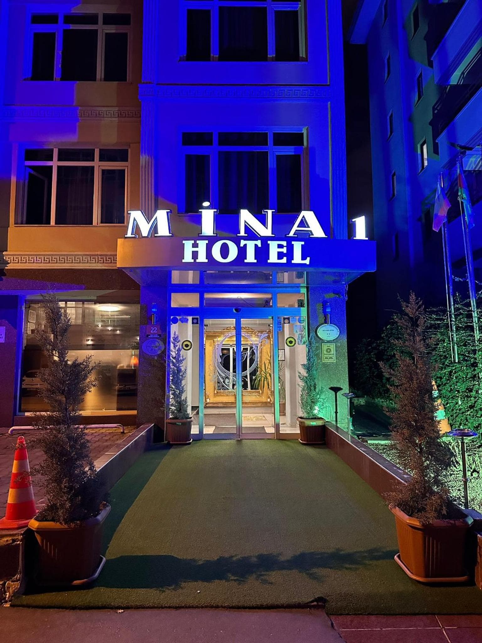 Mina 1 Hotel