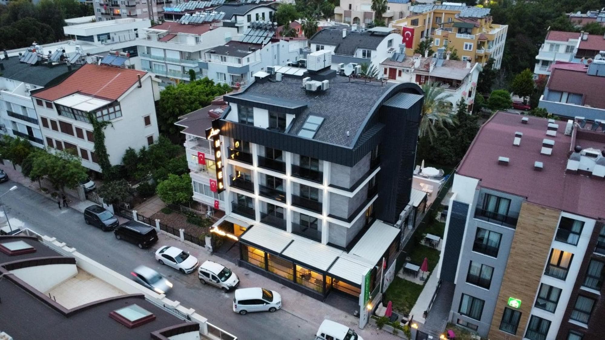 Sam Hotel