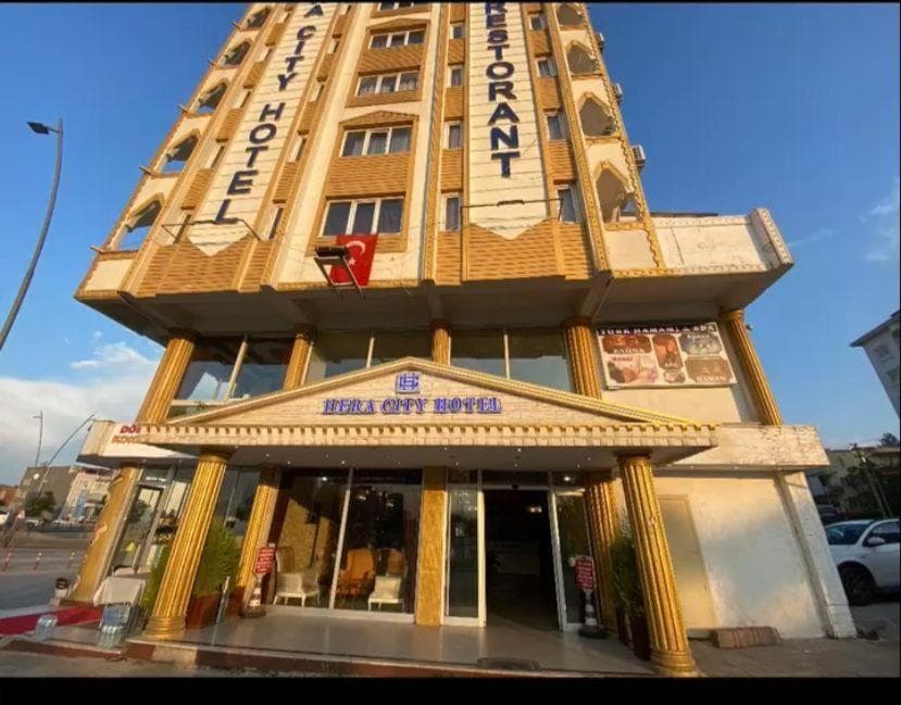 HERACITY Hotel