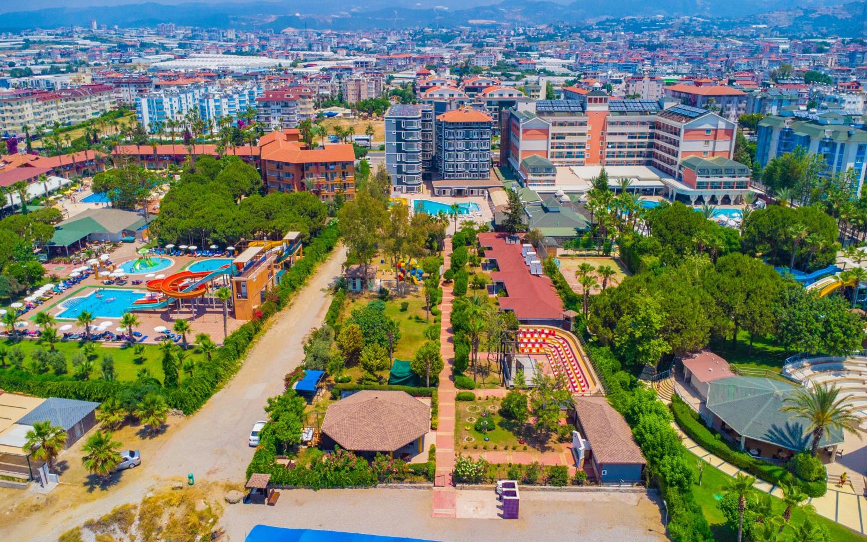 CLOVER MAGIC GARDEN BEACH HOTEL