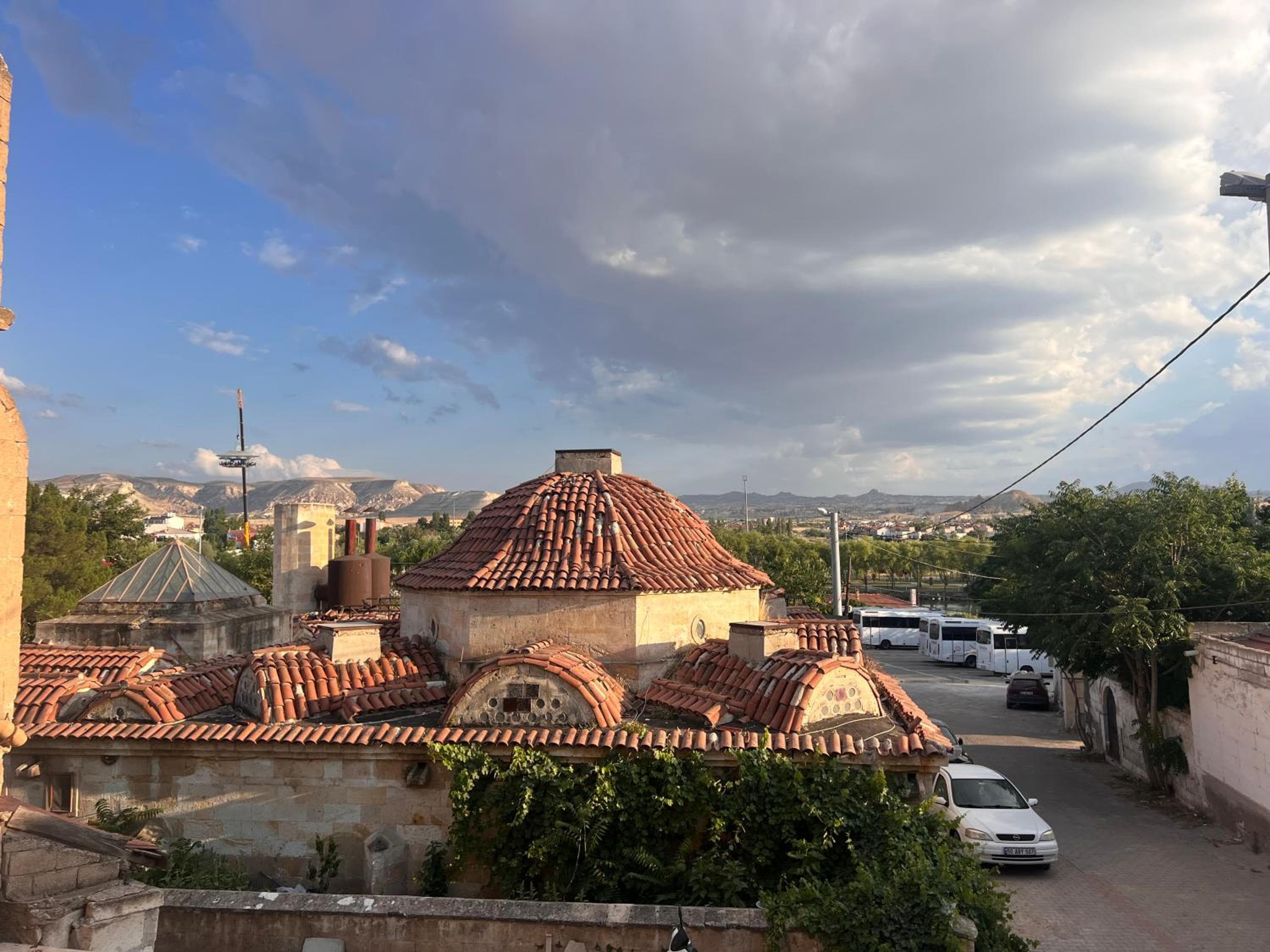 Uluyol Stone House
