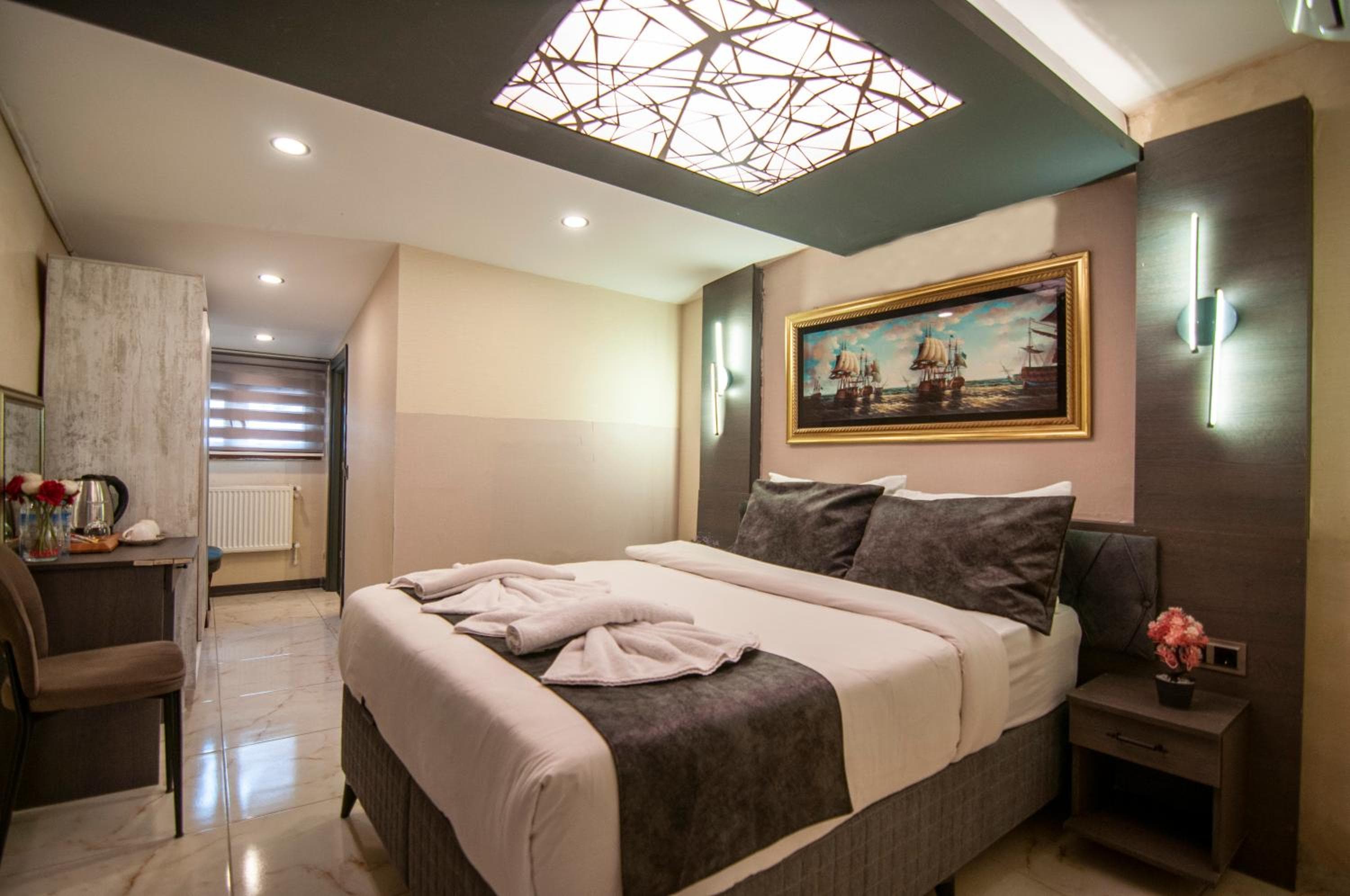 Yakut Hotel