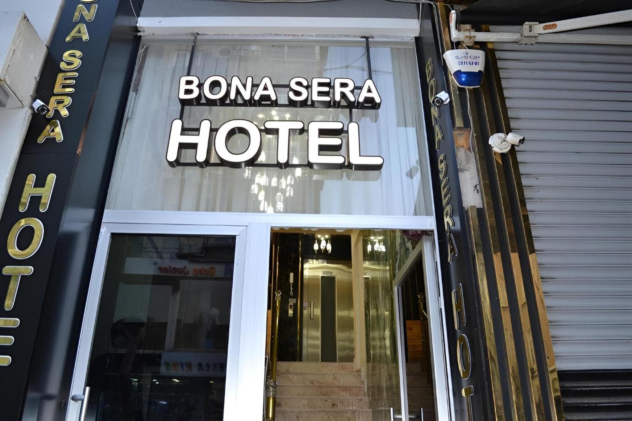 Grand Bona Sera Hotel