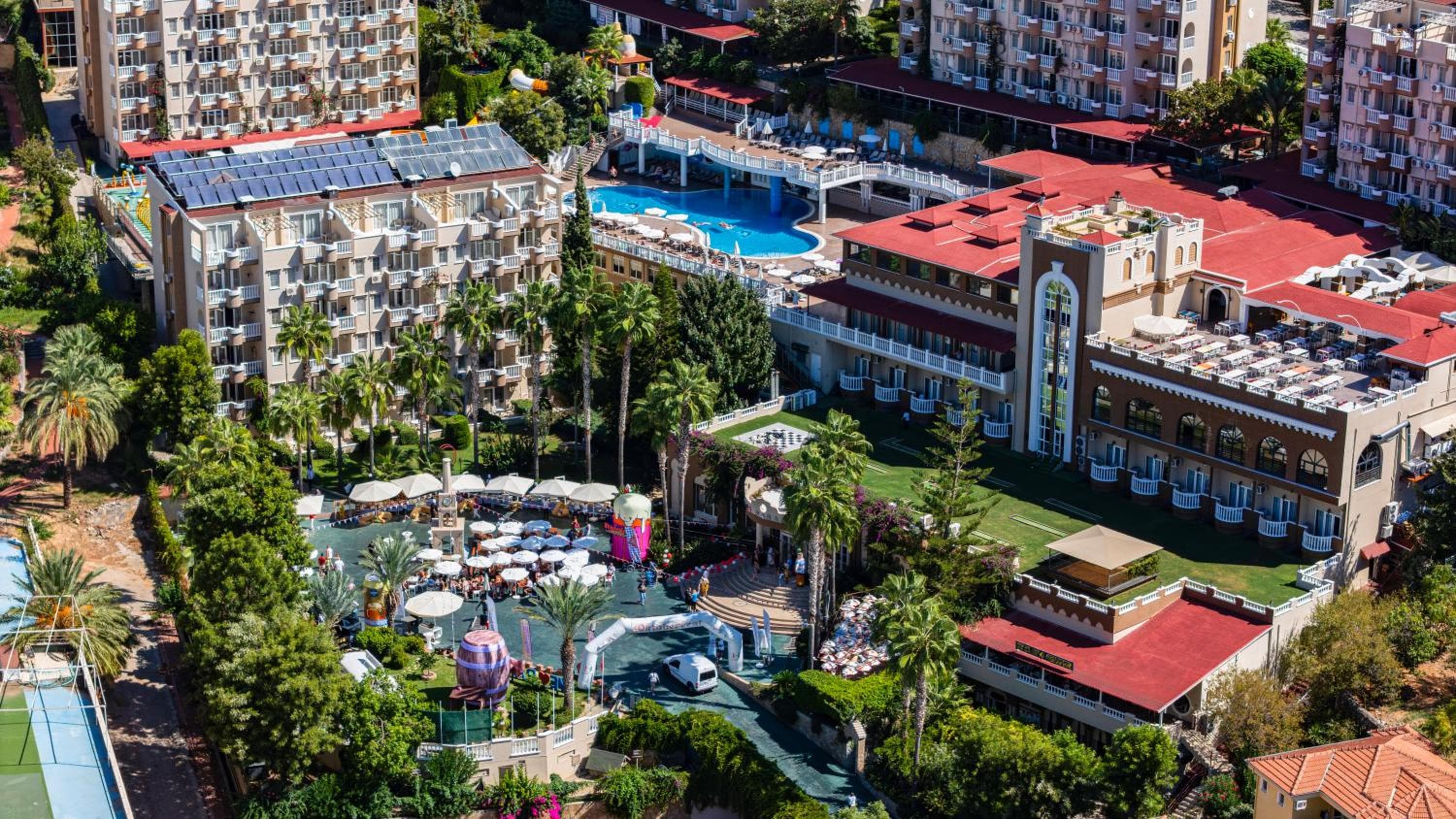 Club Paradiso Hotel