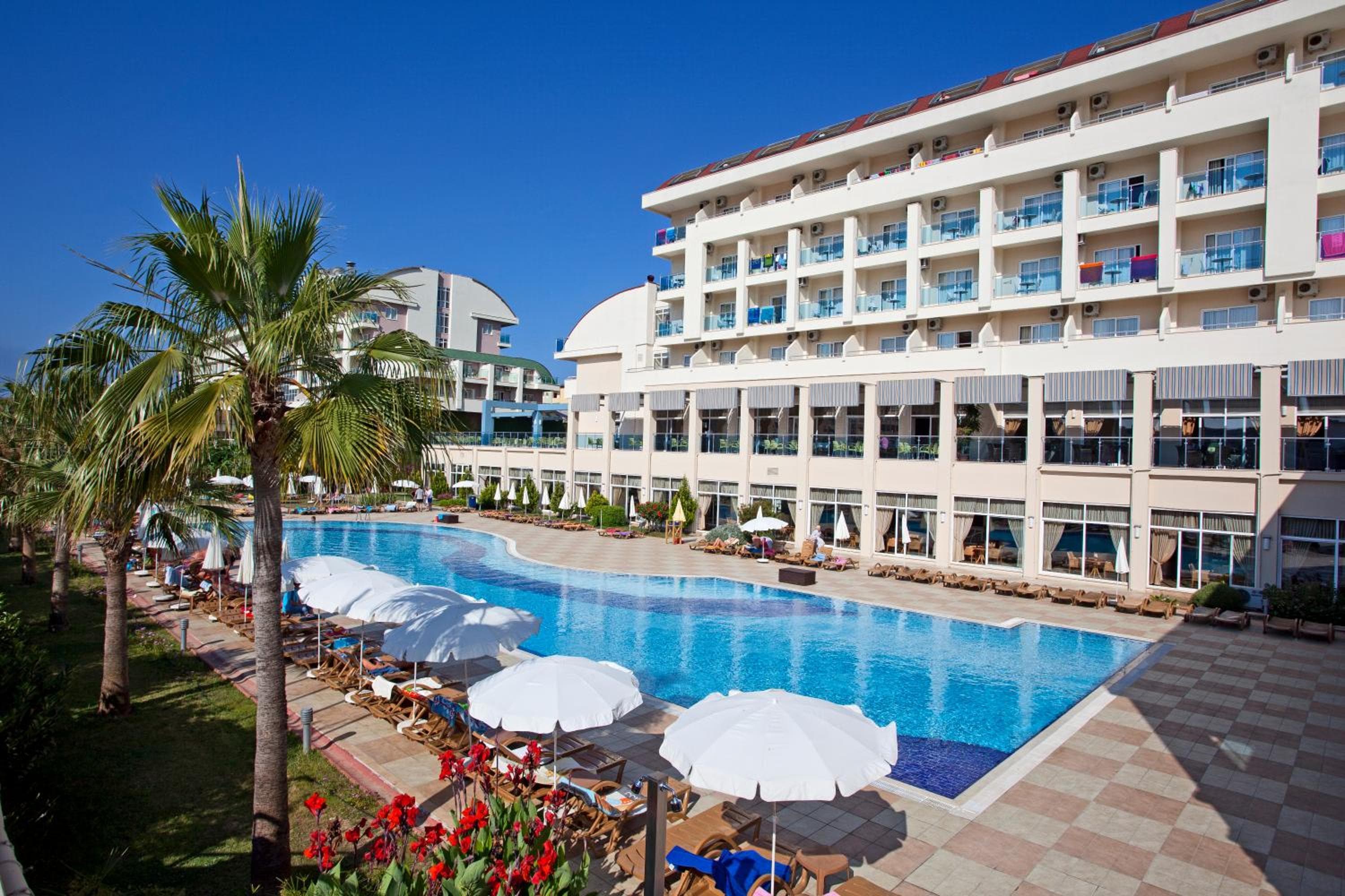 Titan Select Hotel Ultra All Inclusive