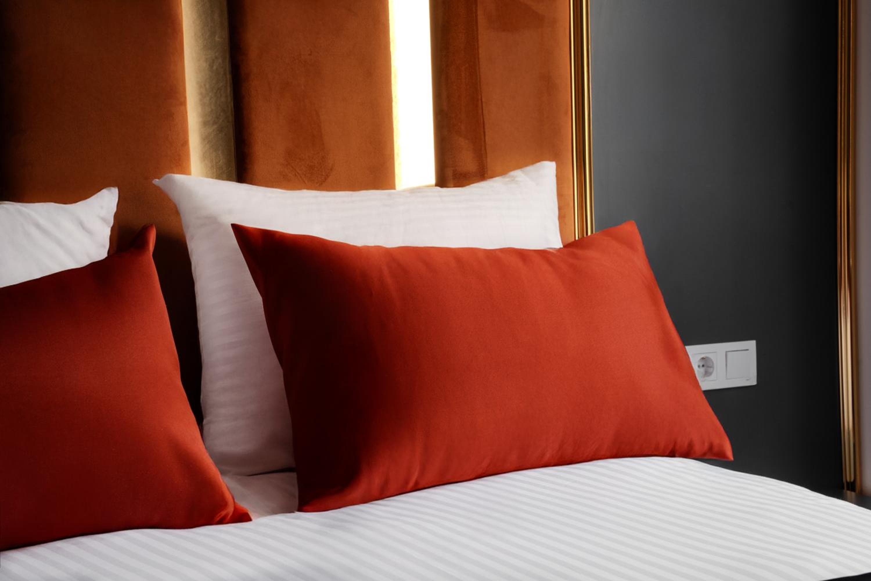 crown taksim hotel
