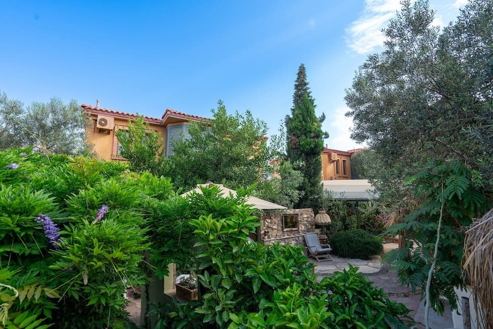 Cunda Battalos Küçük Otel