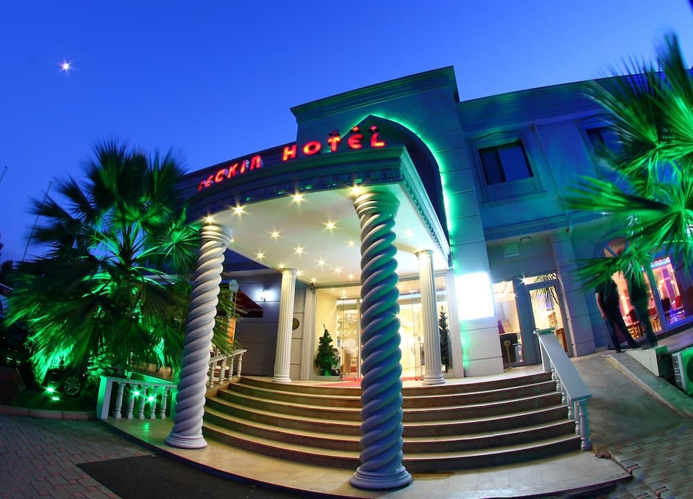 Seckin Hotel