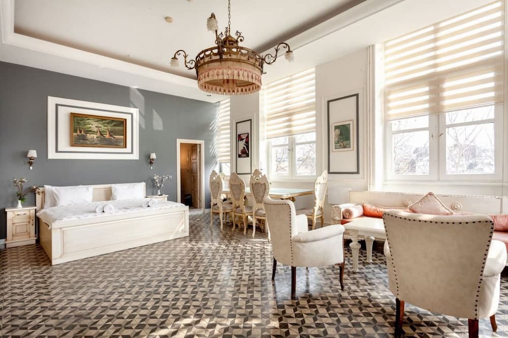Cezayir Rooms