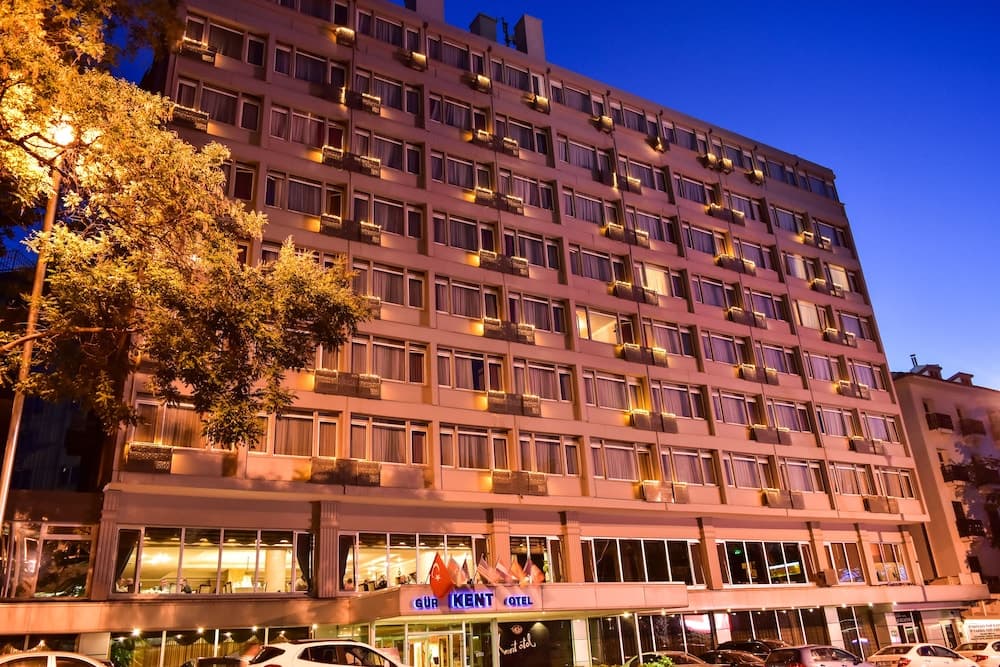 Gur Kent Hotel