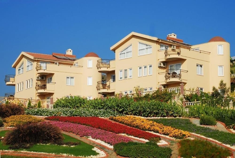 Goldcity Hotel