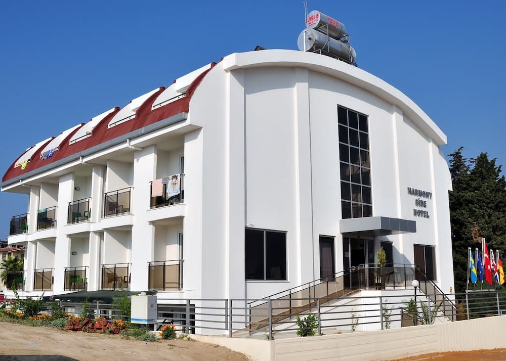Harmony Side Hotel