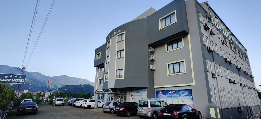 Sarp Hotel