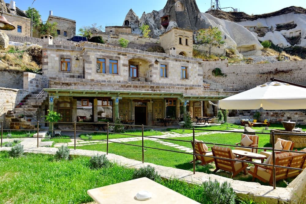 Aza Cave Hotel Special Class Adults Only