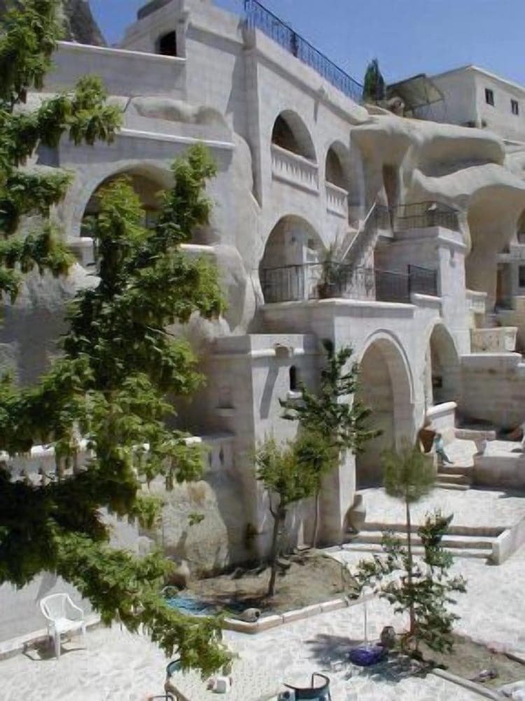 Elif Star Cave Hotel