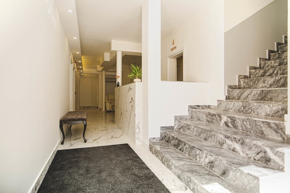 Belsun Hotel