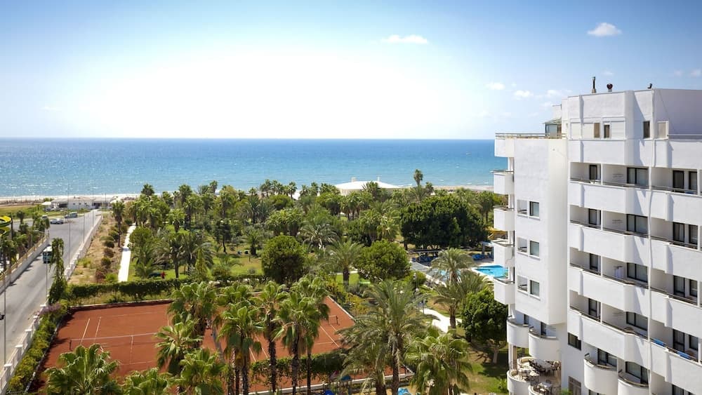 Sural Saray Hotel