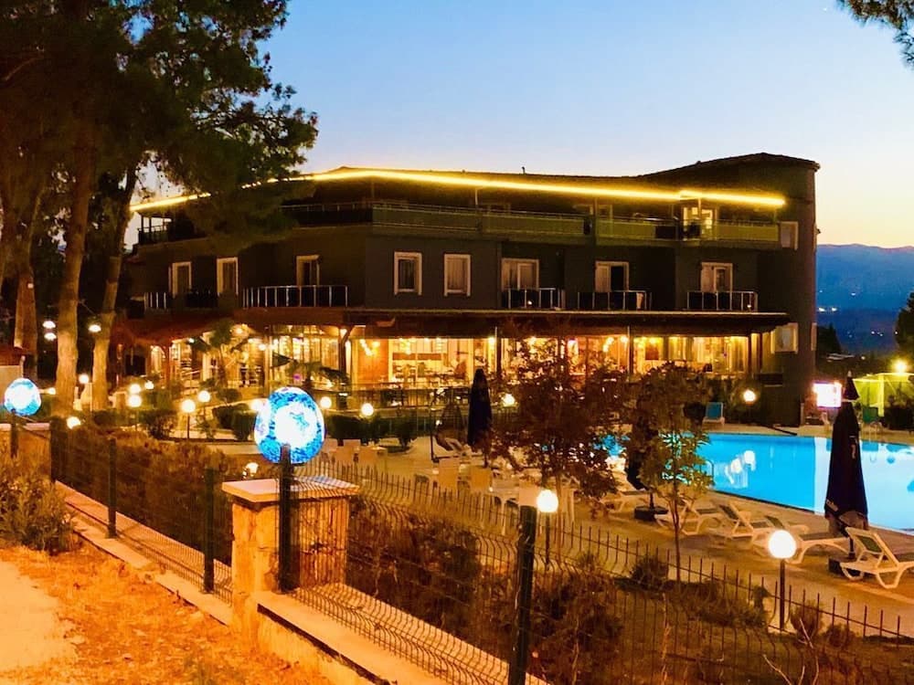 Pamukkale White Heaven Suite Hotel