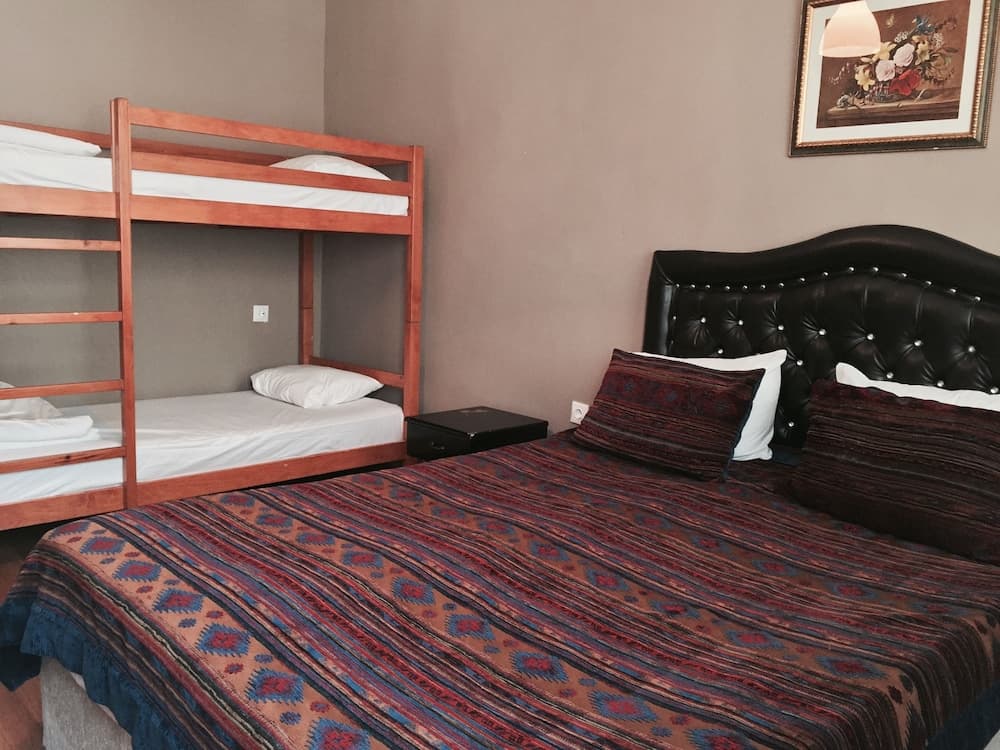Nobel Hostel Guesthouse — photo 3