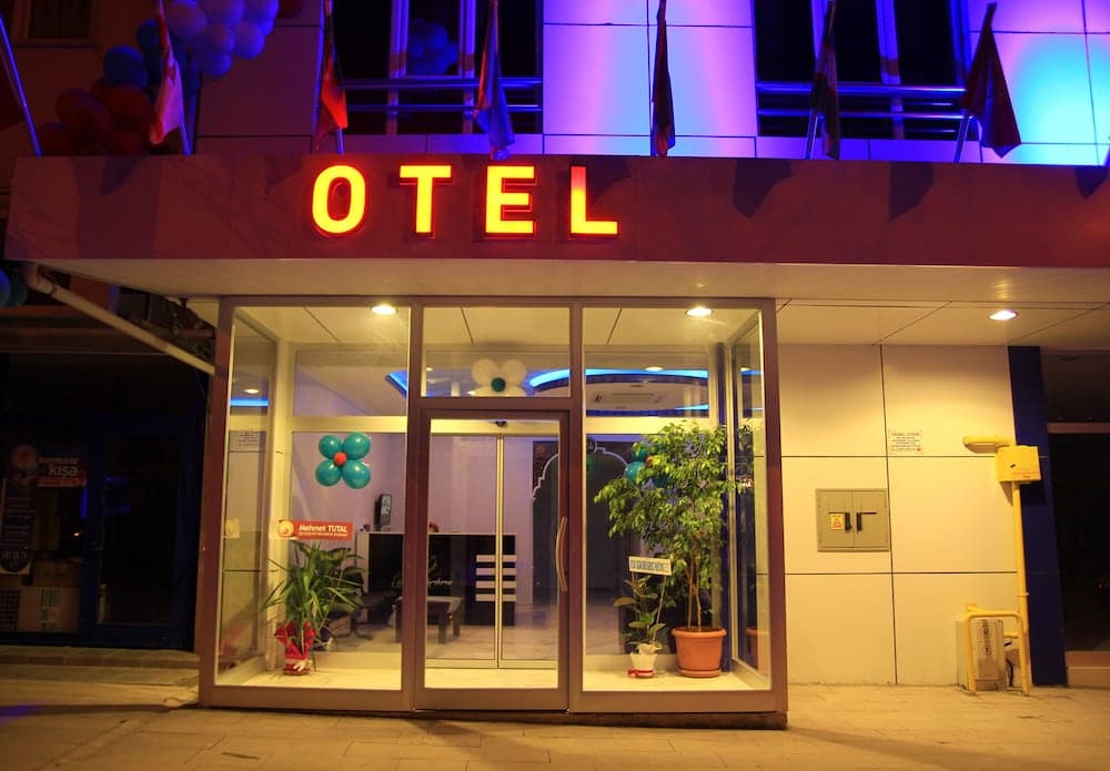 Unal Palas Hotel