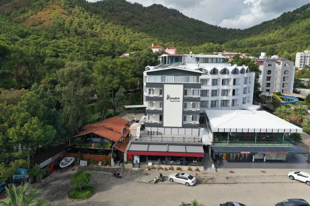 Heaven Beach Otel
