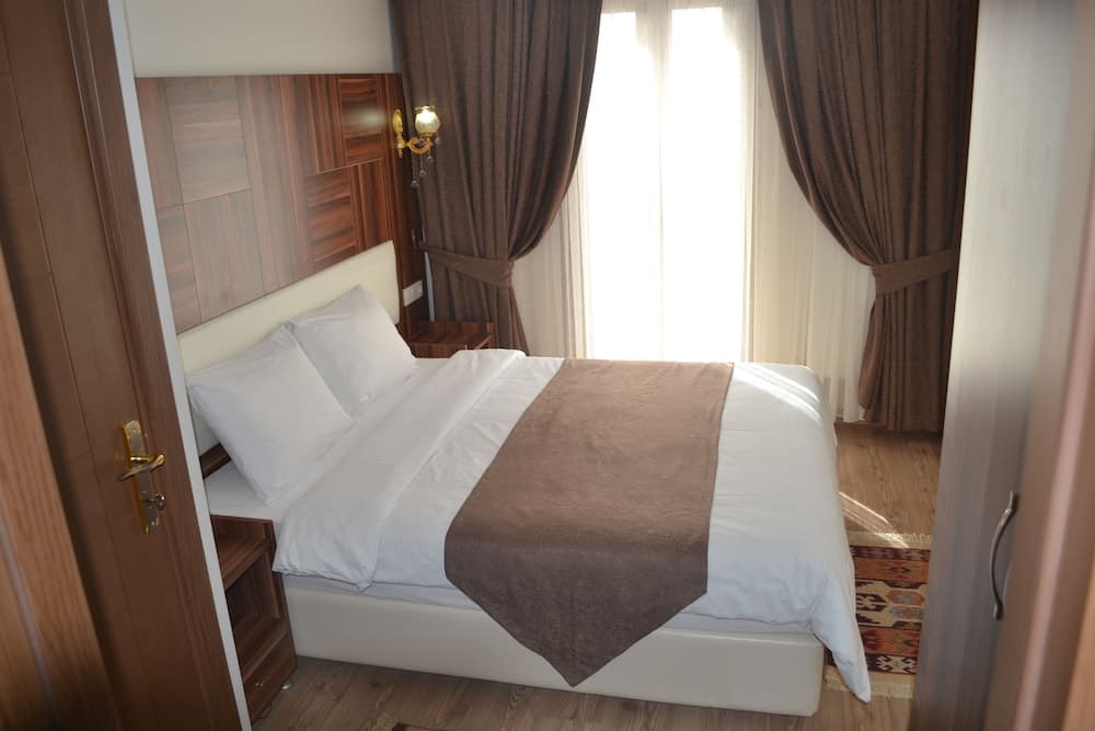 New Fatih Hotel